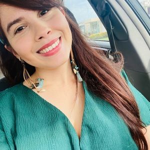 Meet your Posher, Yaritza